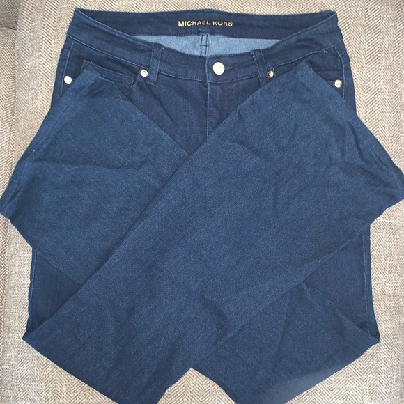 EUC Michael Kors Flare Jeans Size 6. - Picture 2 of 9
